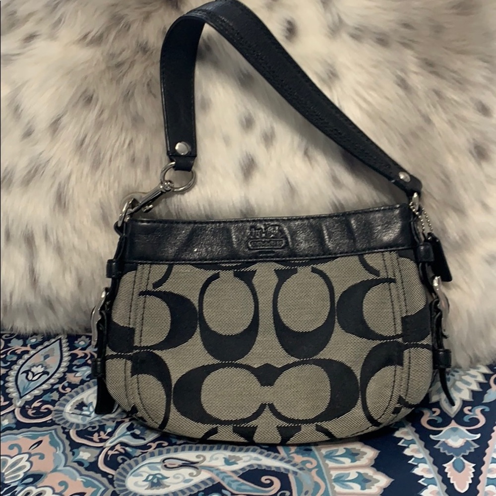 Black coach bag WORN TWICE
